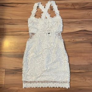 VENUS Pure White Lace Bodycon Dress. Stunning!
